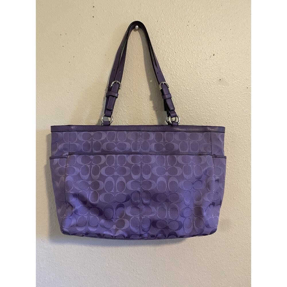 Coach F17725 Lavender Signature East West Tote Bag Leather Trim Silver Hardware - Picture 8 of 16